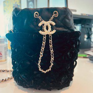 Chanel Bucket Purse 2022